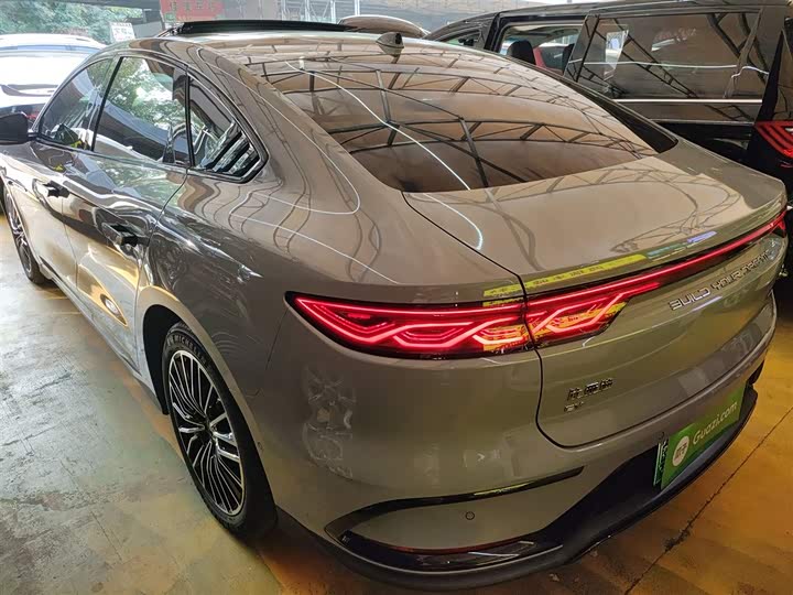 Фото 5 - BYD Han