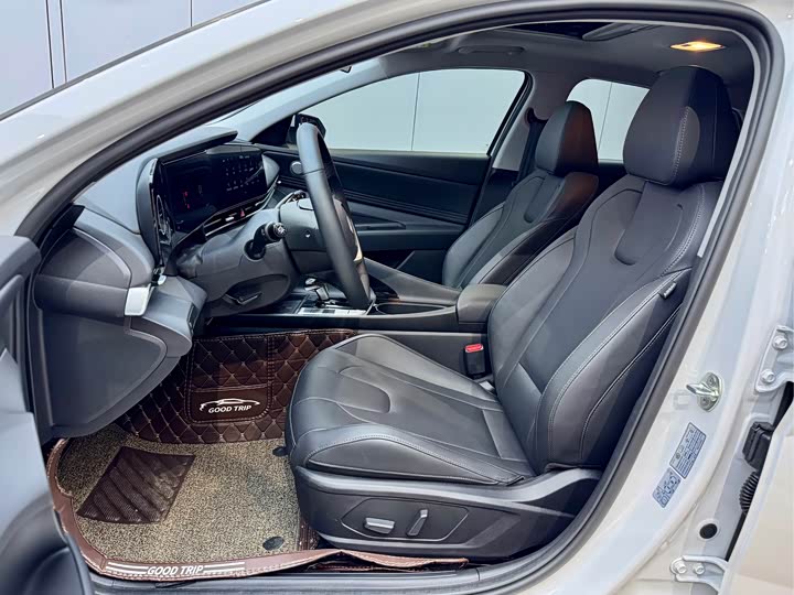 Фото 9 - Hyundai Elantra N line