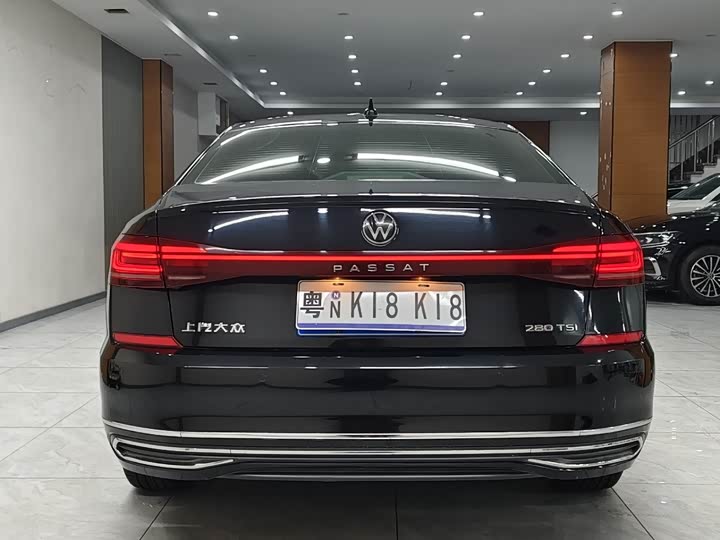 Фото 5 - Volkswagen Passat