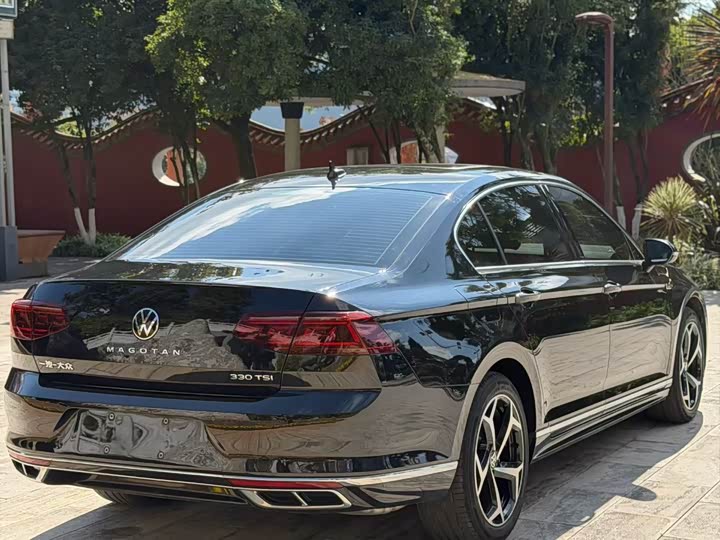 Фото 9 - Volkswagen Magotan