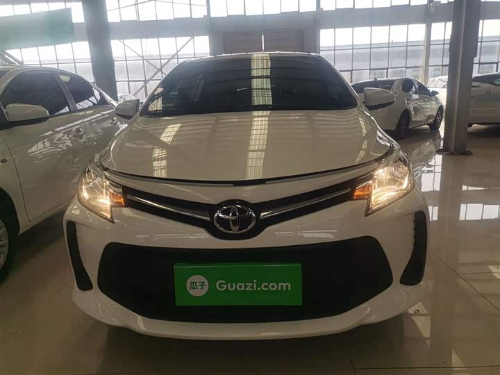 Фото 3 - Toyota Vios FS