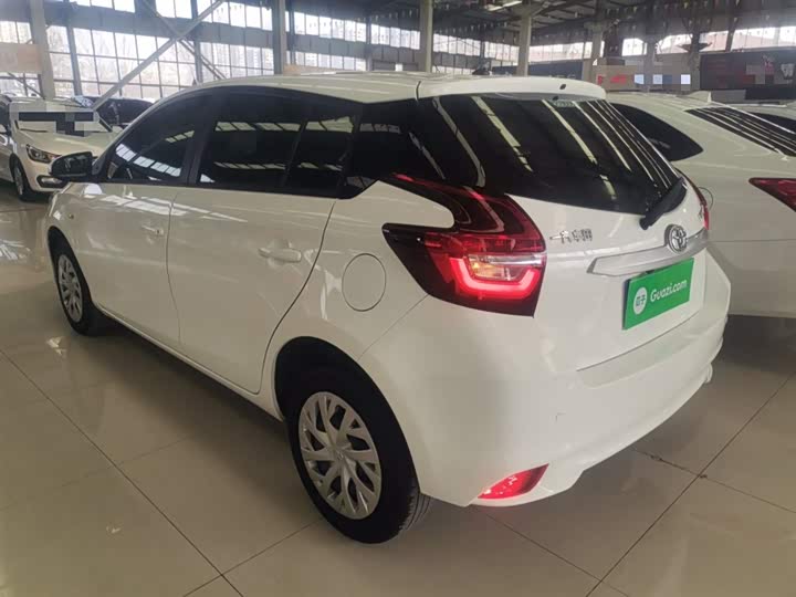 Фото 5 - Toyota Vios FS