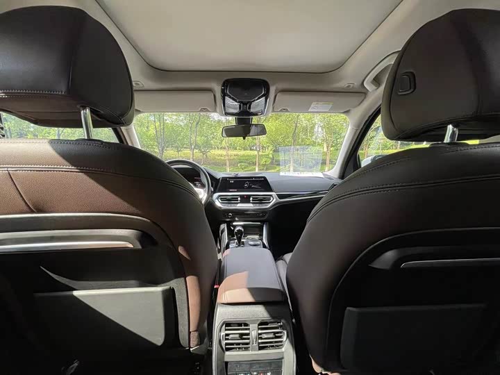 Фото 8 - BMW 3 Series