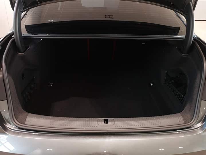 Фото 4 - Audi S4