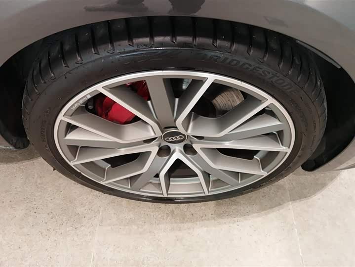 Фото 6 - Audi S4