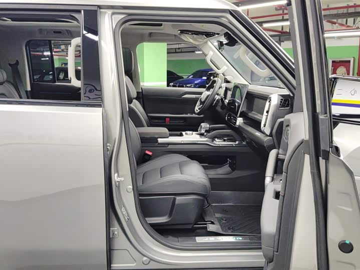 Фото 8 - Jetour T2