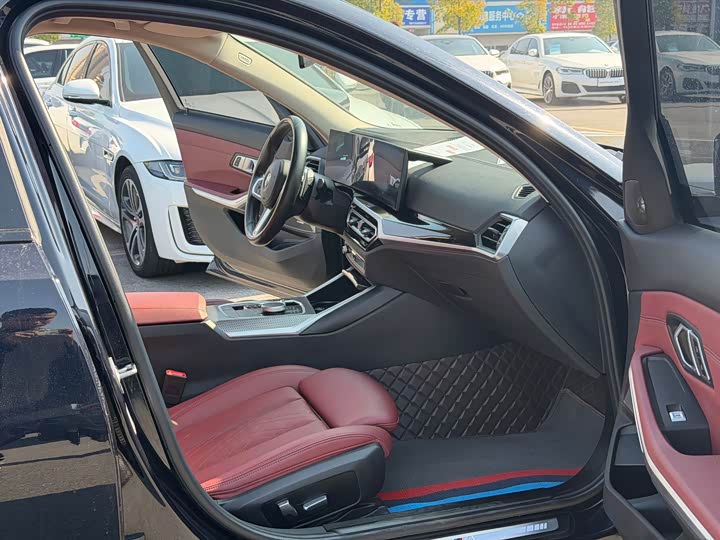 Фото 5 - BMW 3 Series