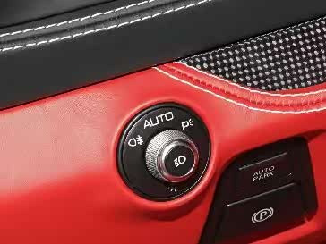 Фото 7 - Ferrari F8