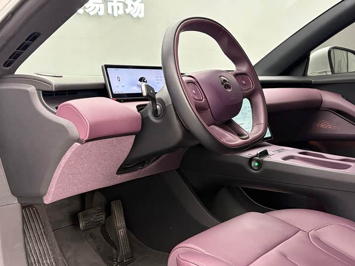 Фото 9 - Nio ET5