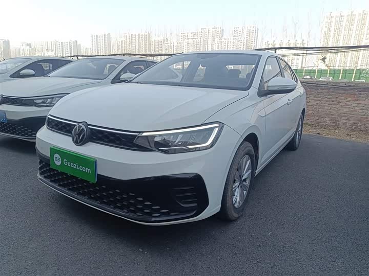 Фото 2 - Volkswagen Lavida