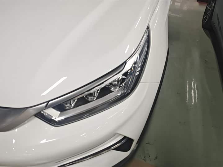 Фото 5 - BYD Yuan Pro