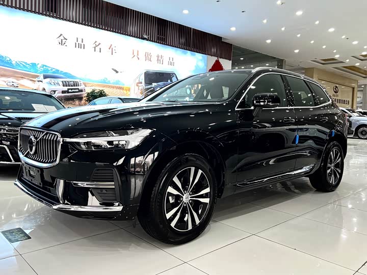 Фото 2 - Volvo XC60