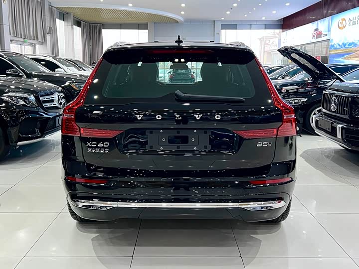 Фото 5 - Volvo XC60