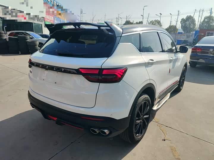 Фото 7 - Geely Coolray