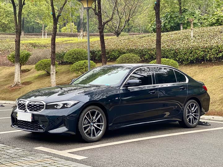 Фото 1 - BMW 3 Series