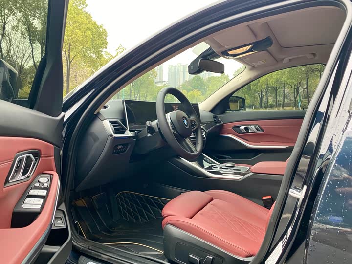 Фото 5 - BMW 3 Series