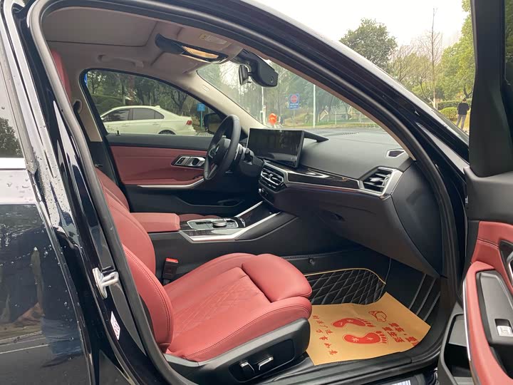 Фото 7 - BMW 3 Series