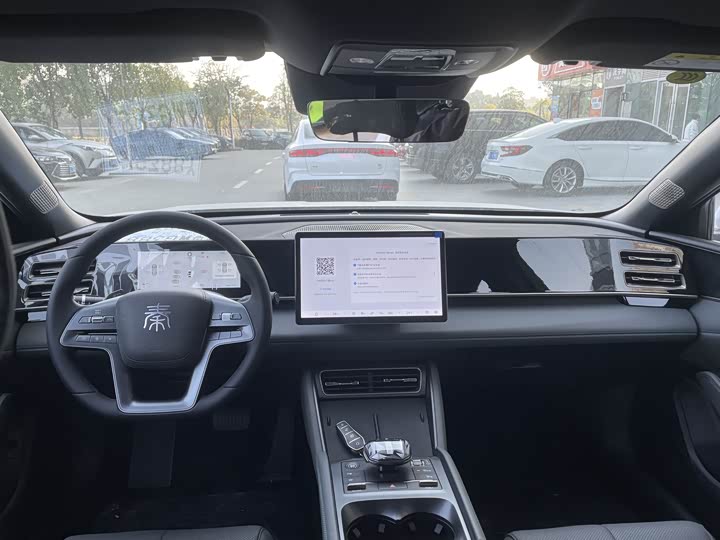 Фото 6 - BYD Qin L