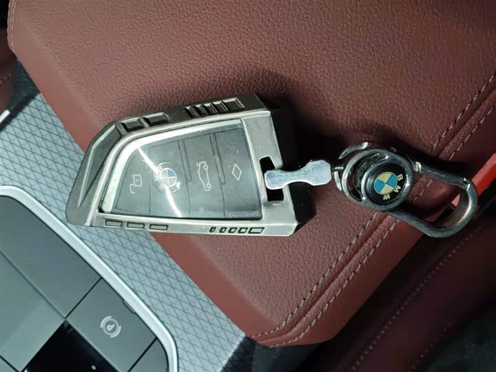 Фото 9 - BMW 3 Series