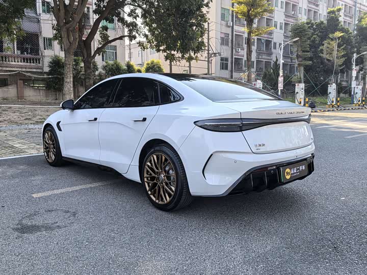 Фото 6 - BYD Seal