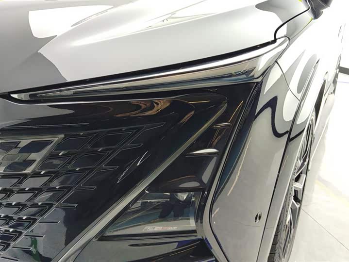 Фото 5 - Changan UNI-T