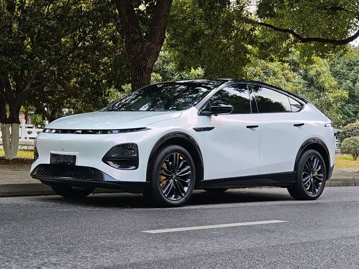 Фото 1 - XPeng G6