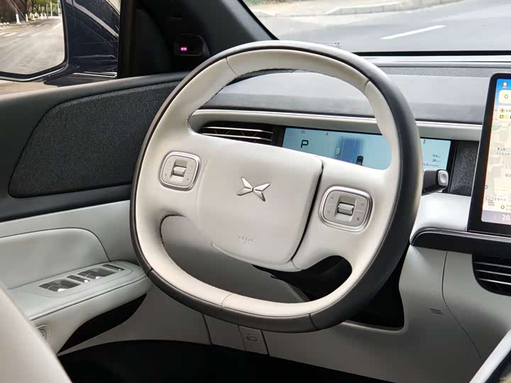 Фото 4 - XPeng G6