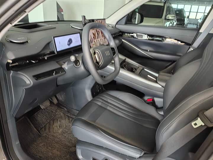 Фото 7 - Geely Galaxy E5