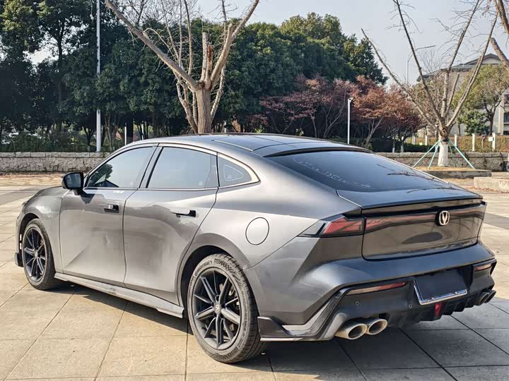 Фото 5 - Changan UNI-V