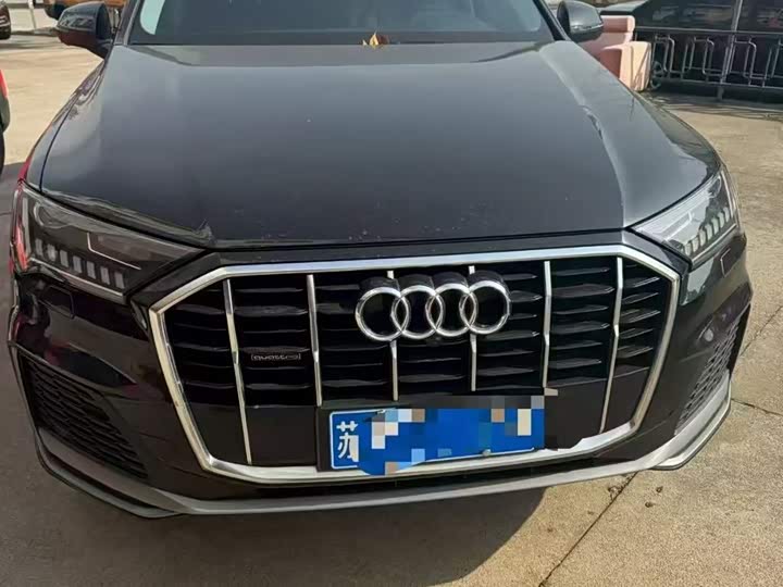 Фото 5 - Audi Q7