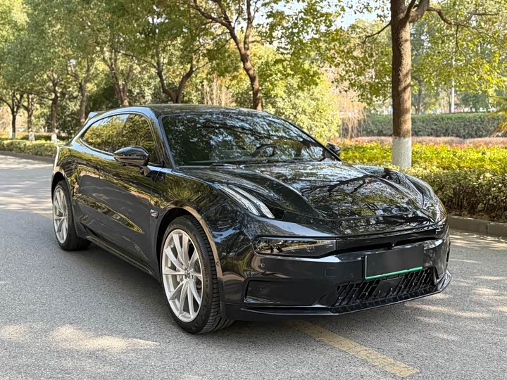 Фото 3 - Zeekr 001