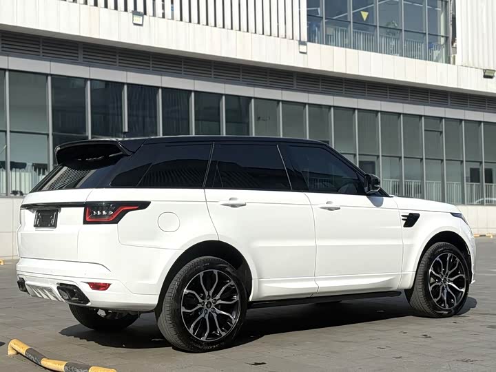 Фото 2 - Land Rover Range Rover Sport