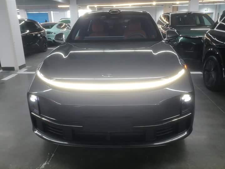 Фото 2 - LiXiang L7