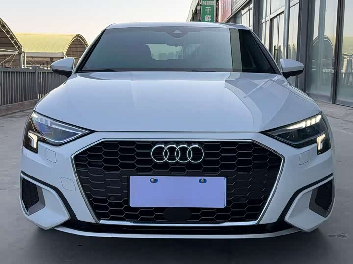 Фото 2 - Audi A3