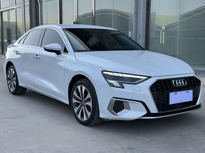 Фото 3 - Audi A3