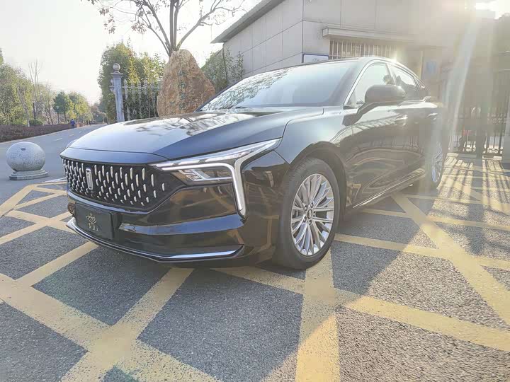 Фото 1 - Bestune B70