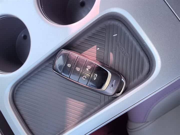 Фото 9 - GAC Aion Y