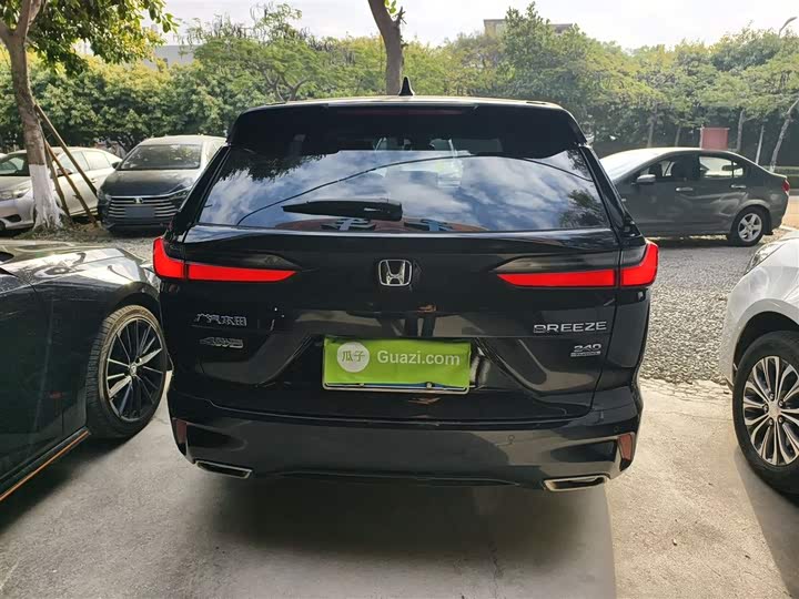Фото 6 - Honda Breeze