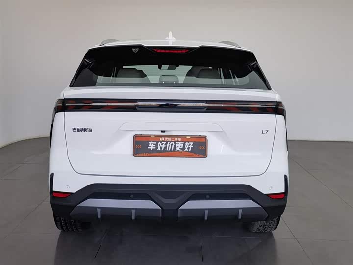 Фото 4 - Geely Galaxy L7