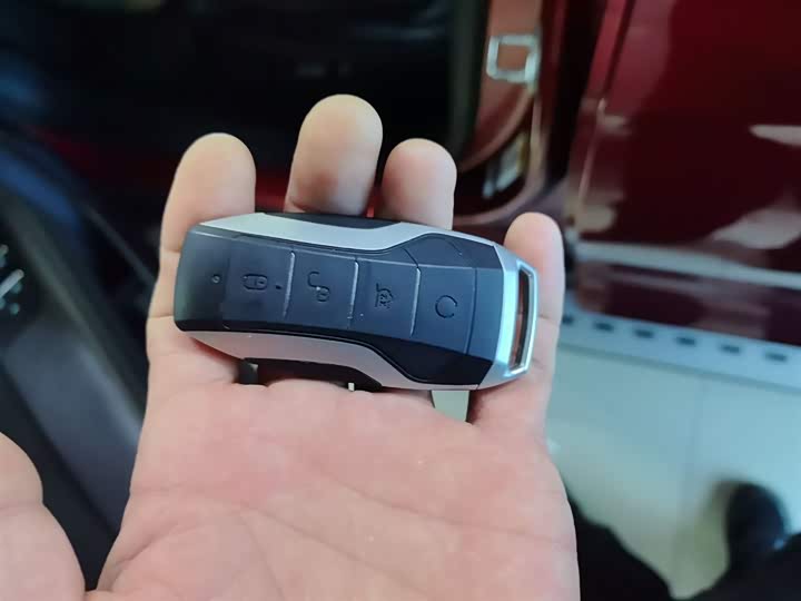 Фото 9 - BYD Song Pro