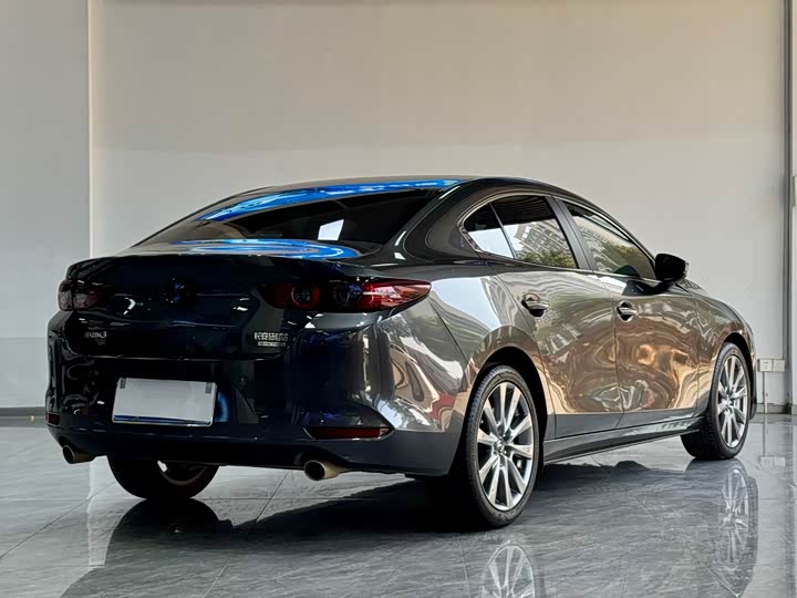 Фото 4 - Mazda 3 (Axela)