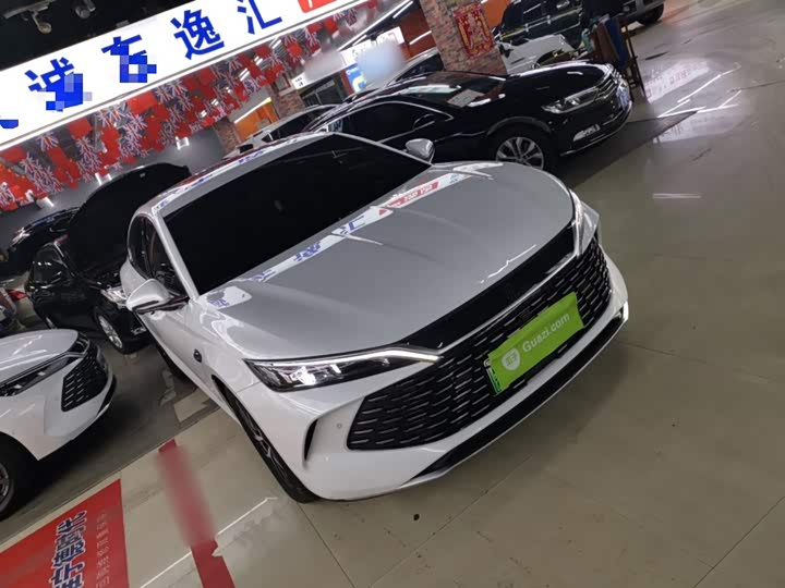 Фото 4 - BYD Qin L