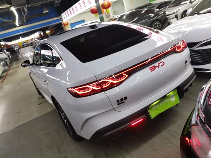 Фото 5 - BYD Qin L