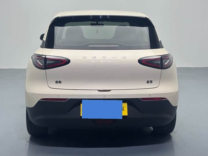 Фото 5 - Geely Galaxy Geome