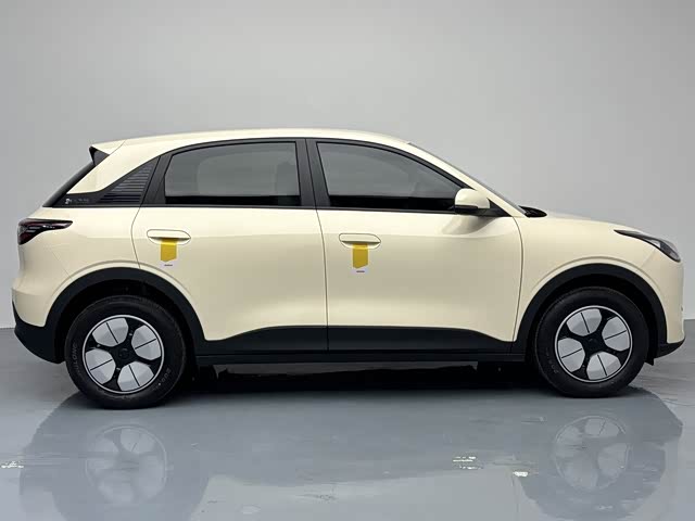 Фото 7 - Geely Galaxy Geome