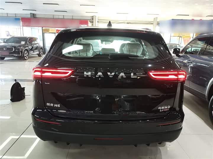 Фото 6 - Haval H6