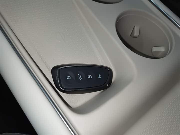 Фото 9 - Haval H6