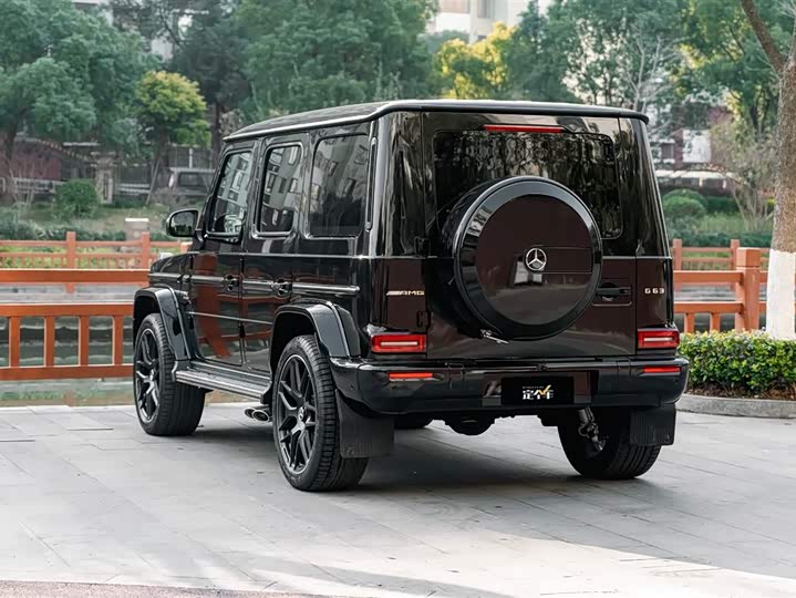 Фото 7 - Mercedes-Benz G-Class AMG