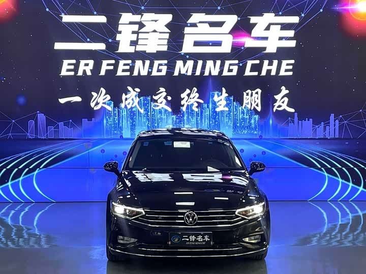 Фото 2 - Volkswagen Magotan