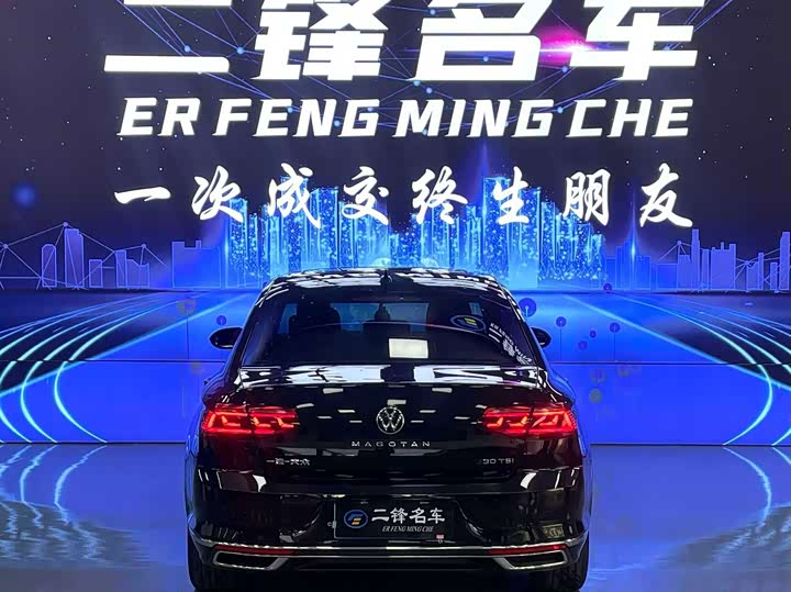 Фото 5 - Volkswagen Magotan